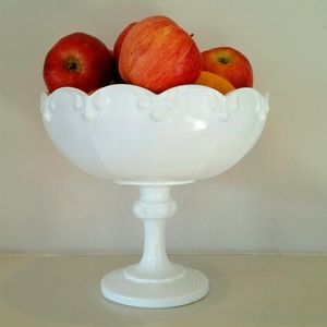 INDIANA VINTAGE MILK GLASS SCALLOPED PEDESTAL BOWL